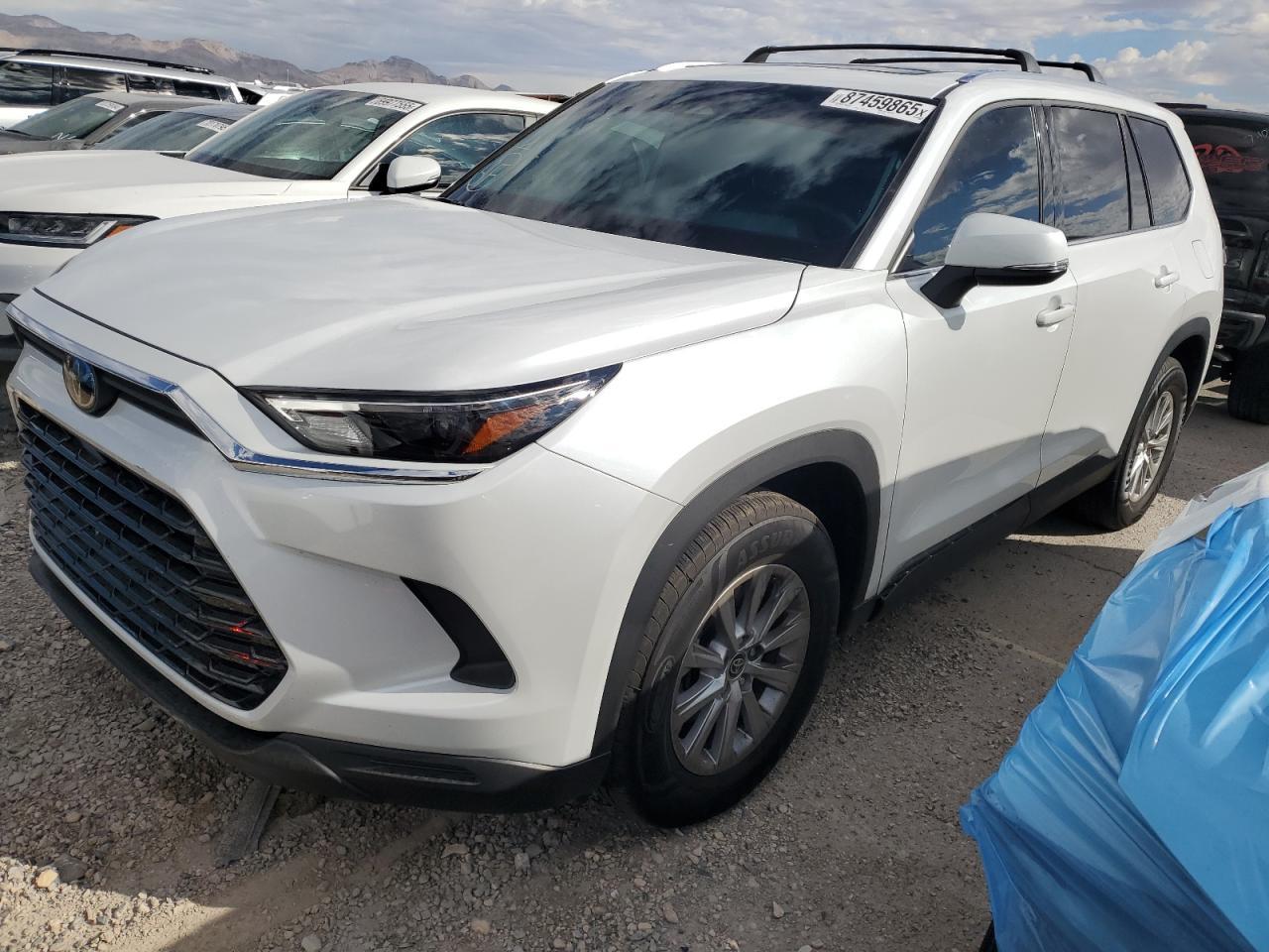 2025 Toyota Grand Highlander Xle