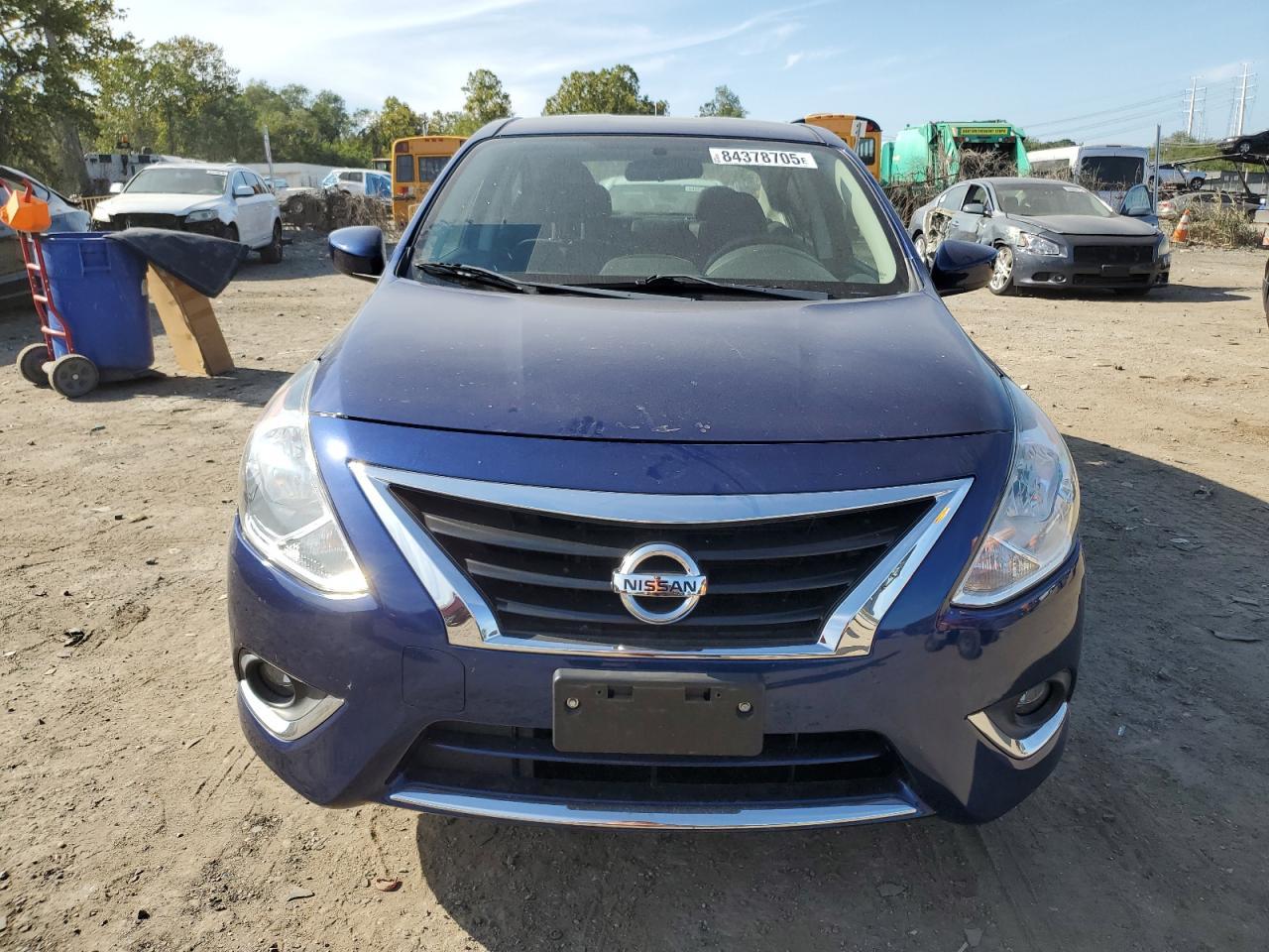 2018 Nissan Versa S - Фото 5