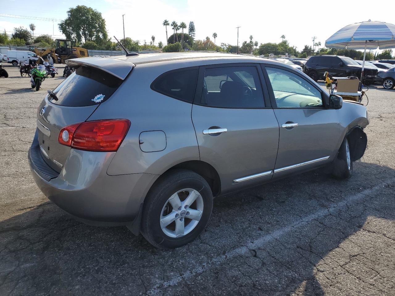 2013 Nissan Rogue S - Фото 3