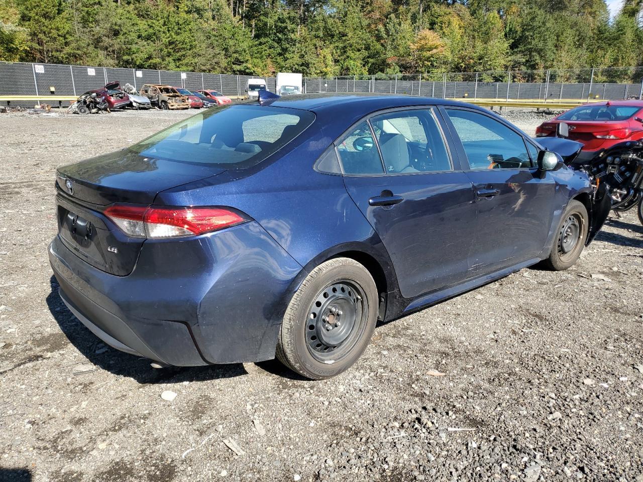 2022 Toyota Corolla Le - Image 3