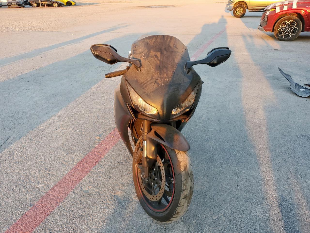 2012 Honda Cbr1000 Rr - Image 2