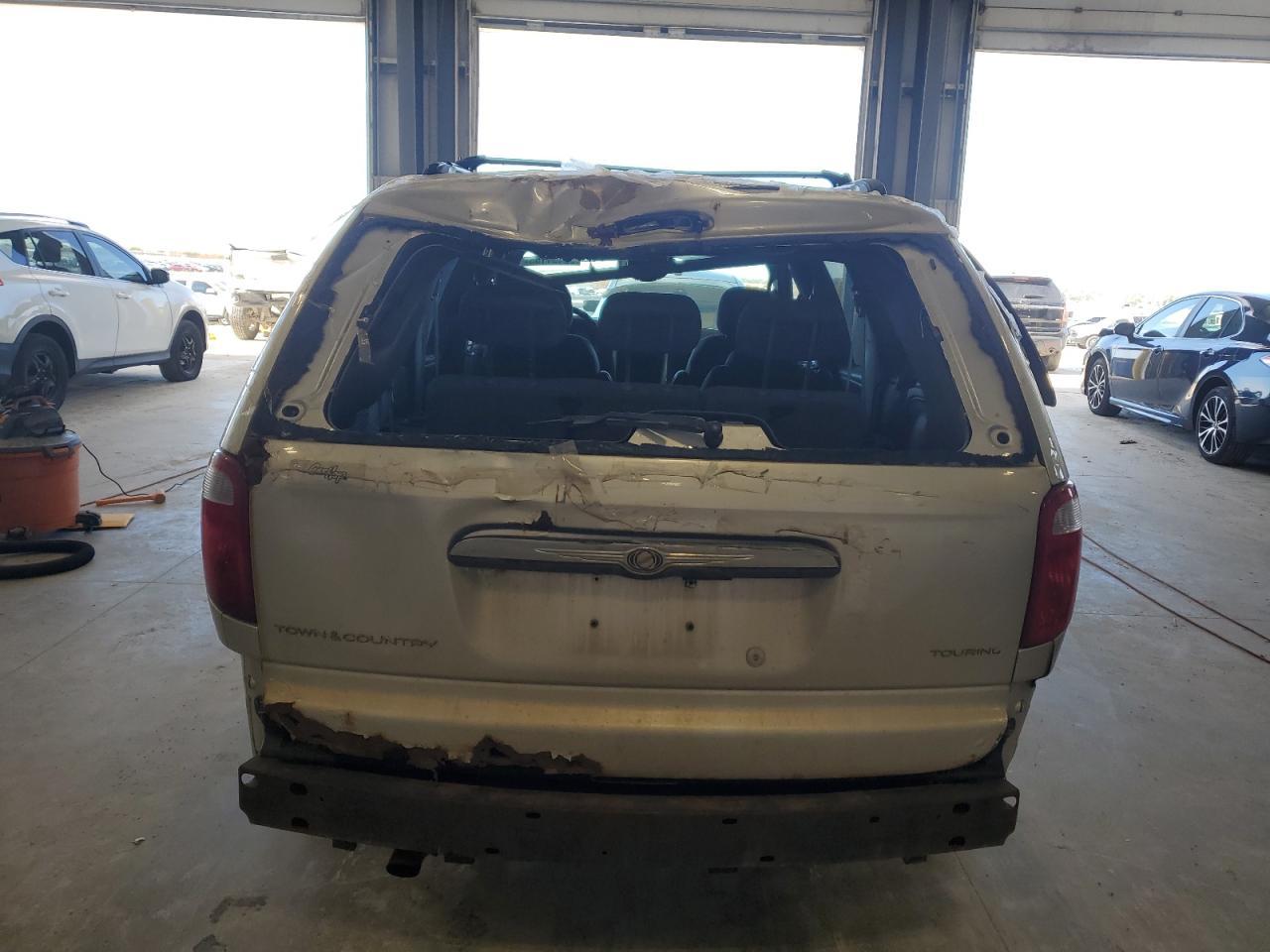 2007 Chrysler Town & Country Touring - Фото 6