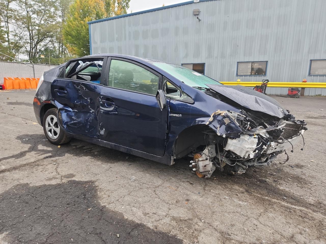 2015 Toyota Prius - Image 4