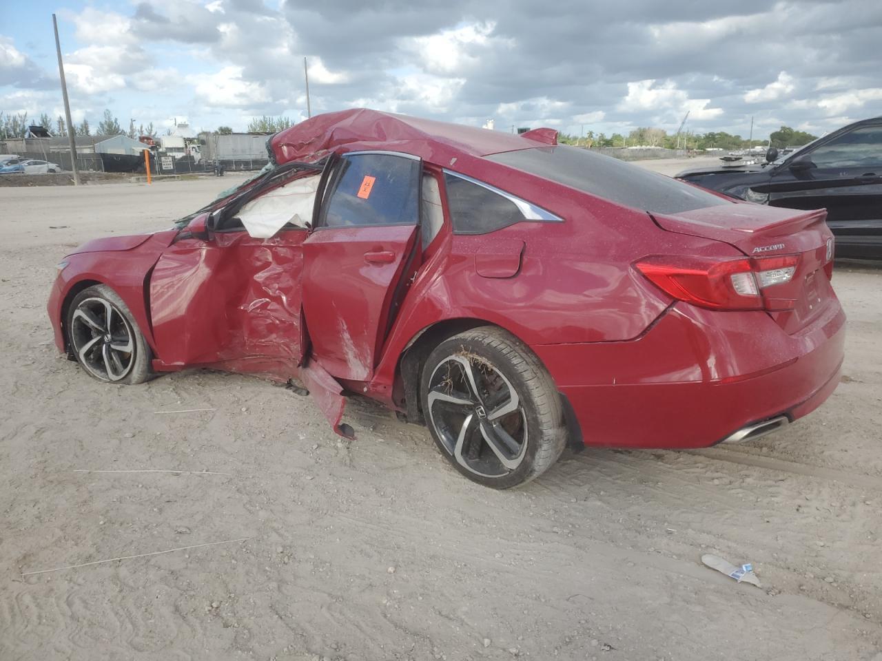 2019 Honda Accord Sport - Фото 2