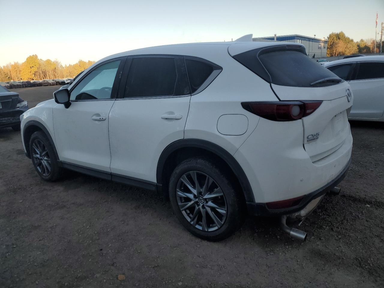 2021 Mazda Cx-5 Signature - Фото 2