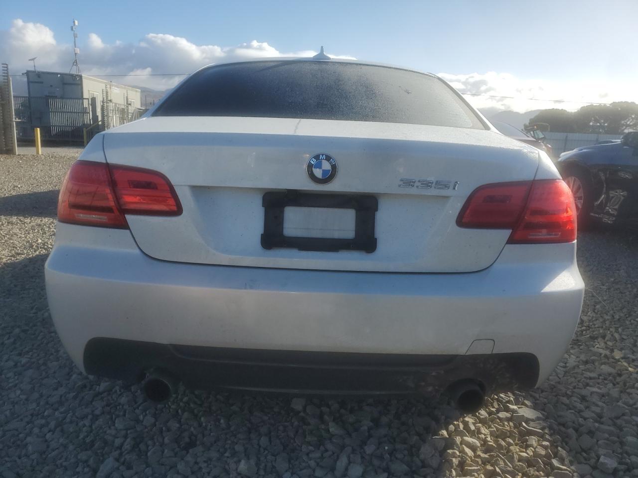 2012 BMW 335 Xi - Фото 6