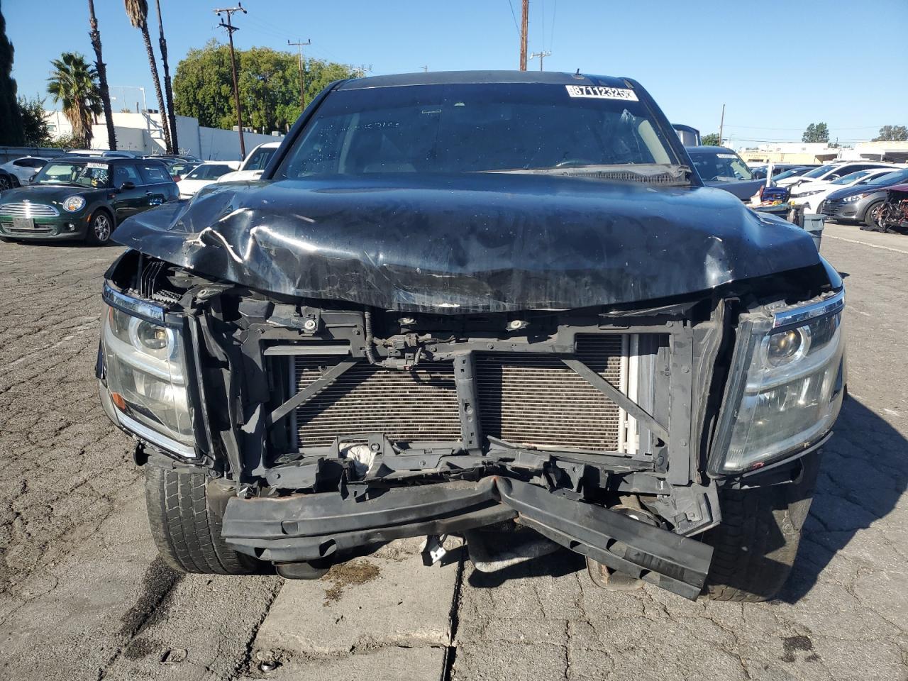 2017 Chevrolet Suburban C1500 Lt - Фото 5