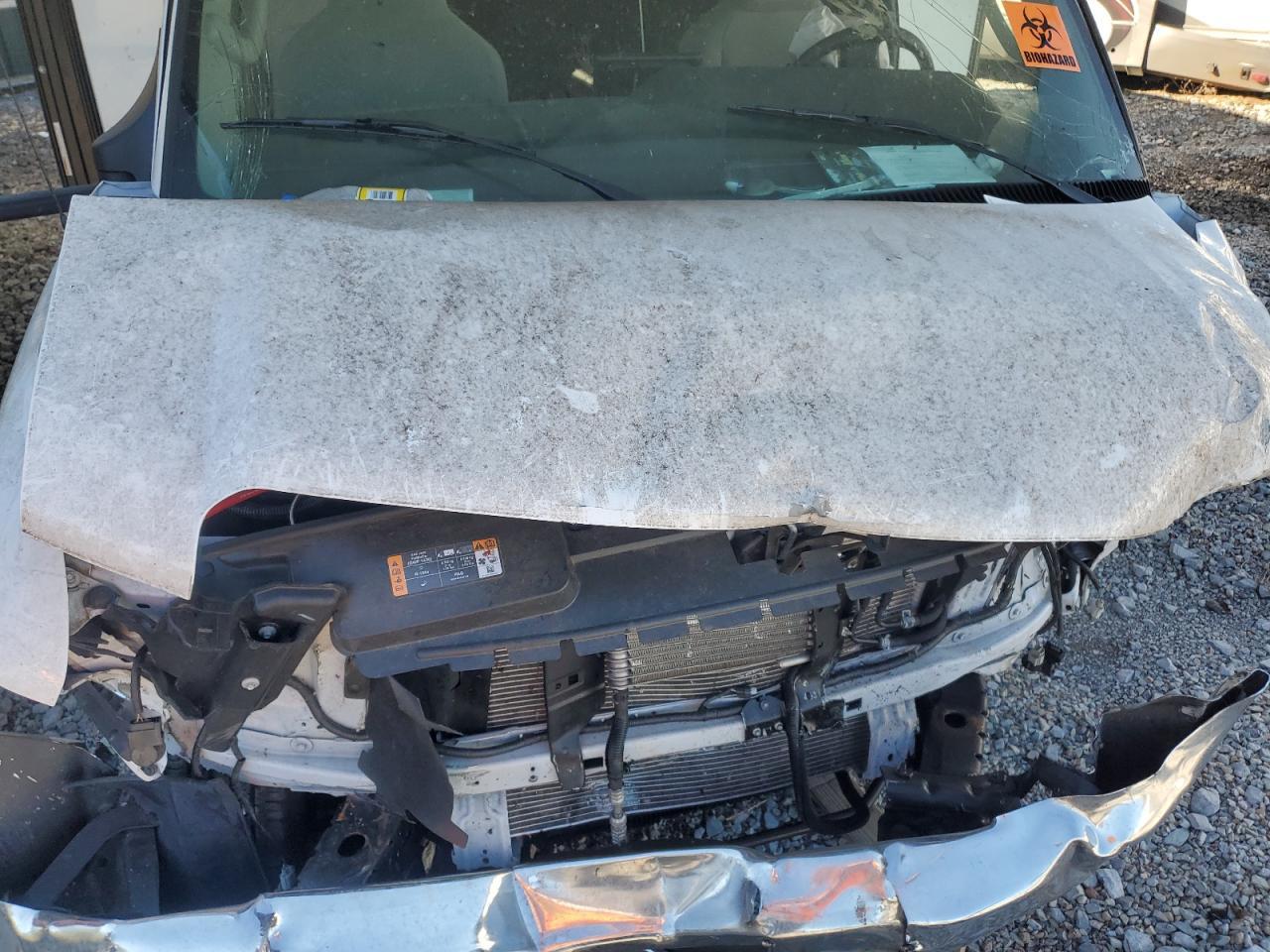 2023 Ford Econoline E450 Super Duty Cutaway Van - Image 7