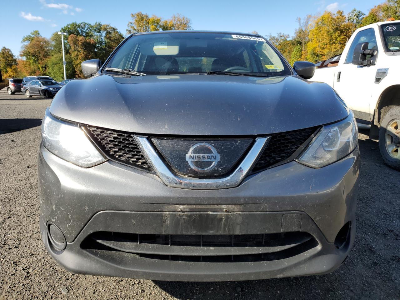 2019 Nissan Rogue Sport S - Фото 5
