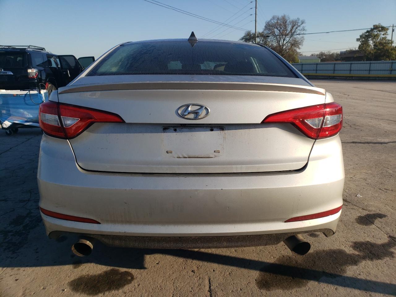 2015 Hyundai Sonata Sport - Image 6