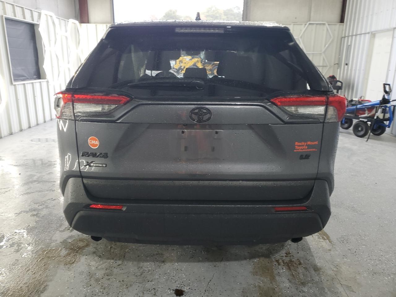 2024 Toyota Rav4 Le - Image 6