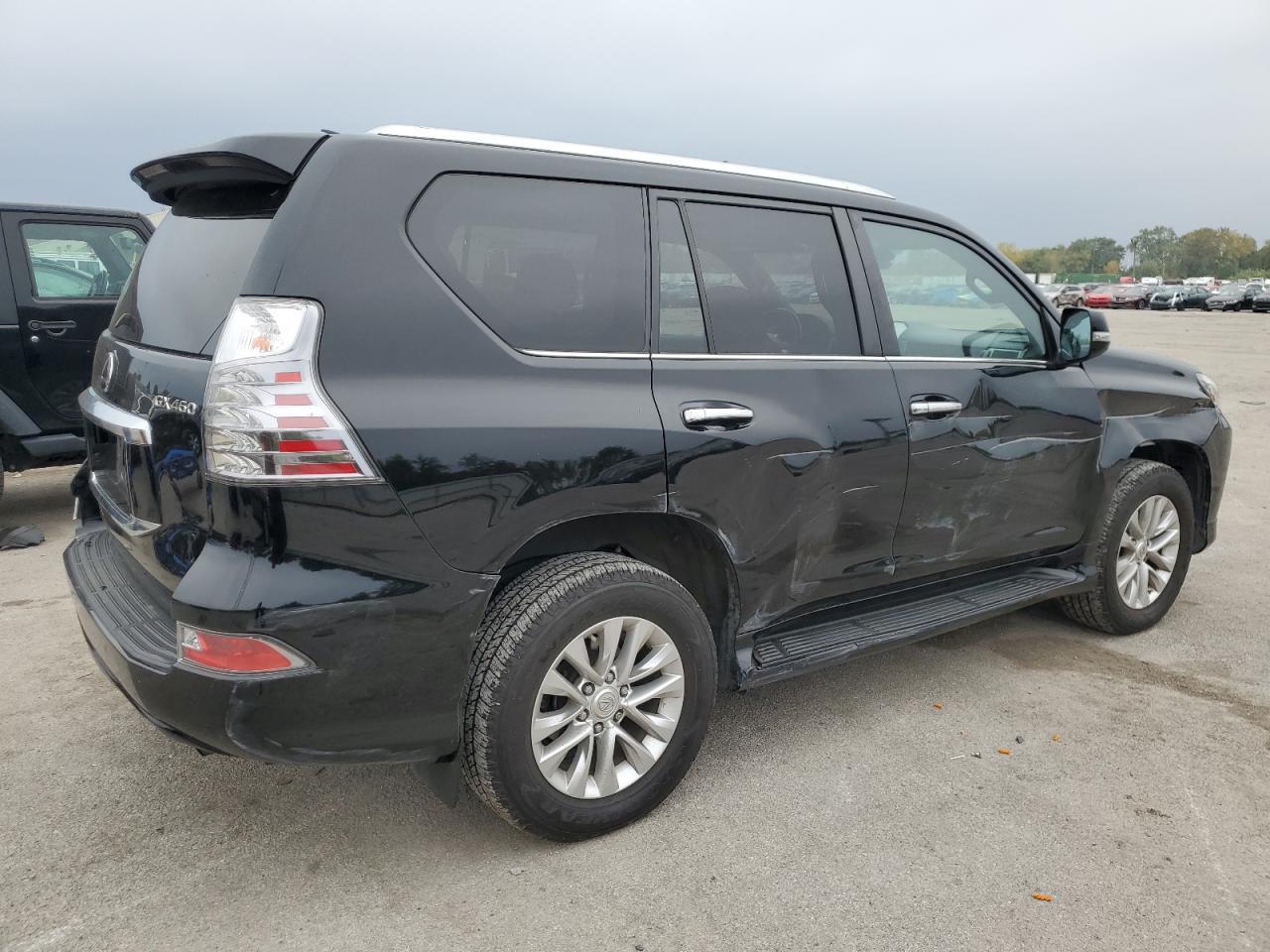 2022 Lexus Gx 460 - Фото 3