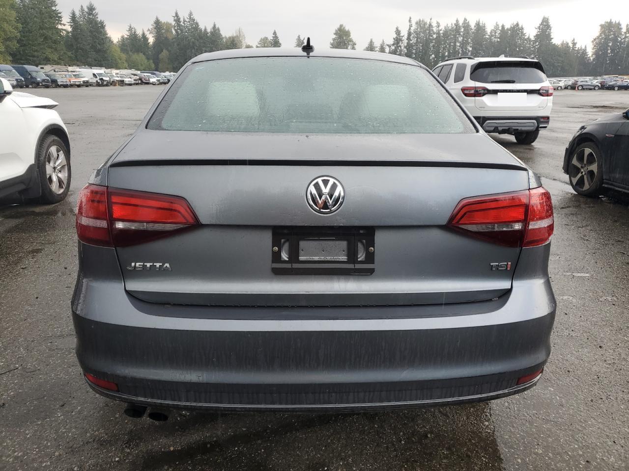 2016 Volkswagen Jetta Sport - Image 6