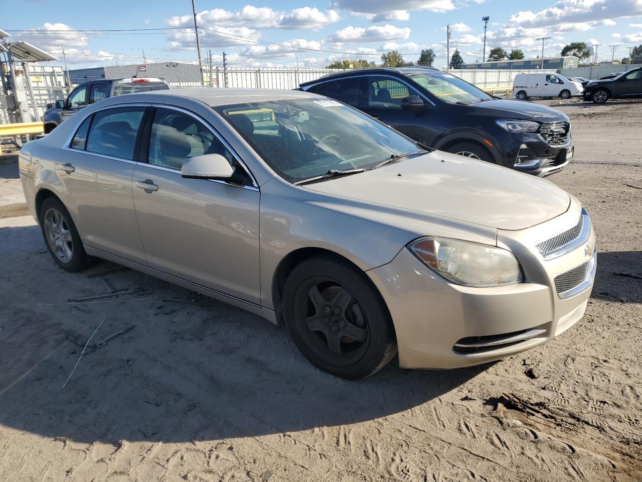 2010 Chevrolet Malibu 1Lt - Фото 4