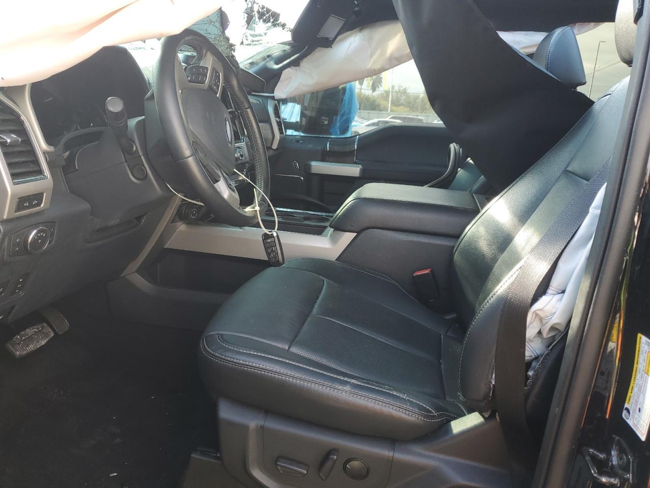 2022 Ford F250 Super Duty - Фото 7