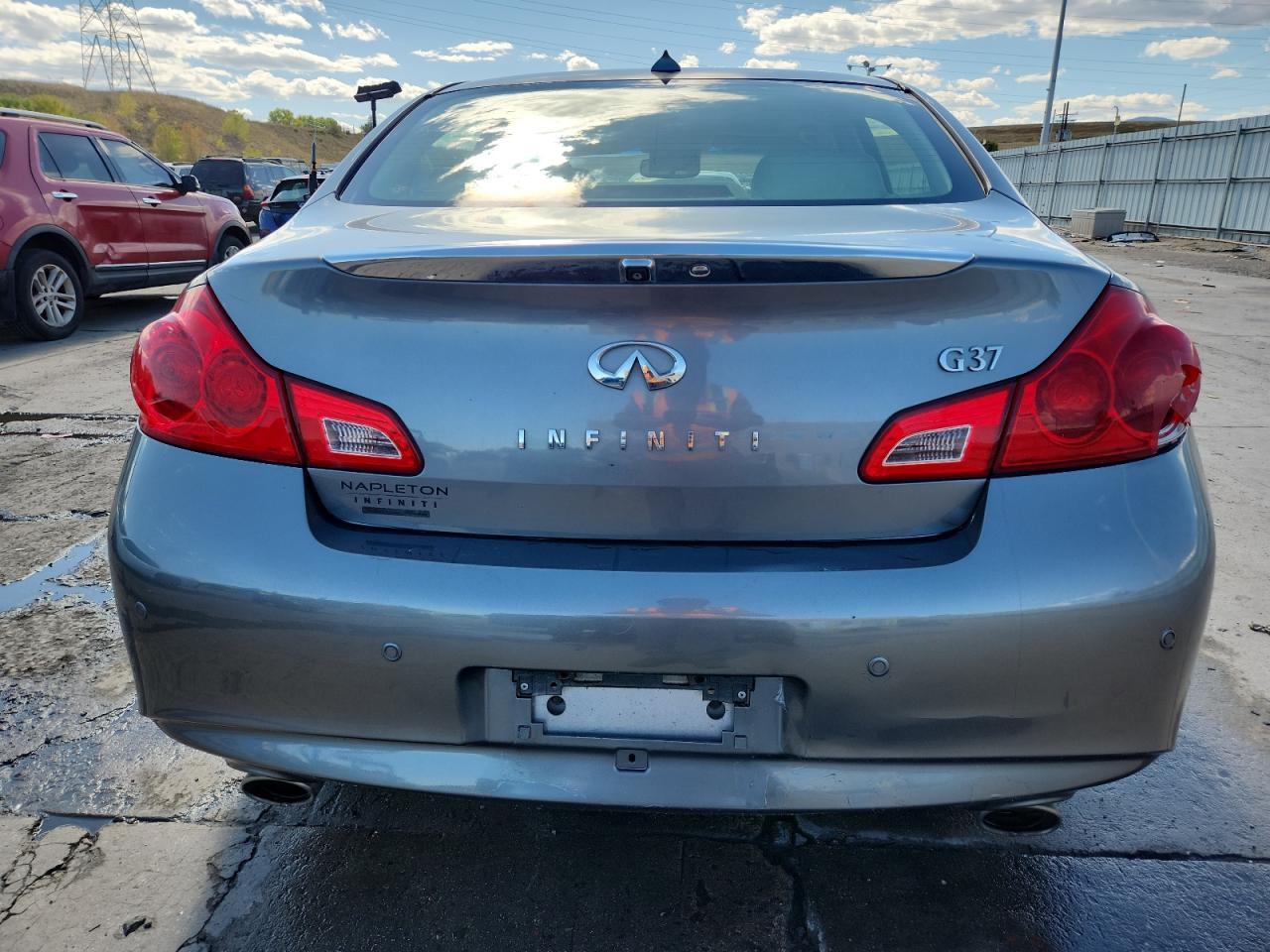 2012 Infiniti G37 Sedan Journey - Фото 6