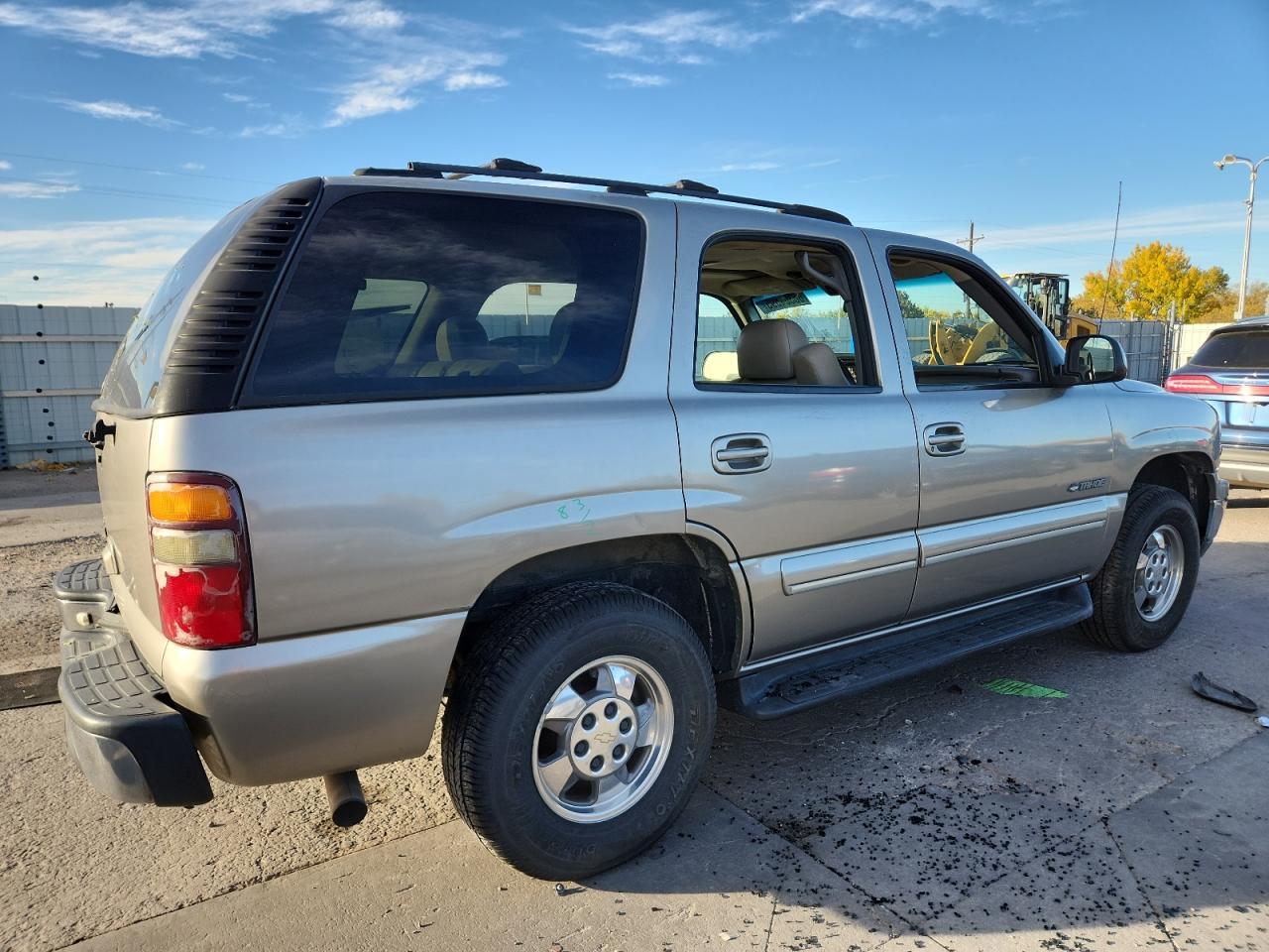2001 Chevrolet Tahoe K1500 - Фото 3