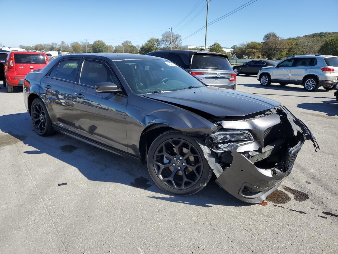 2019 Chrysler 300 S - Image 4