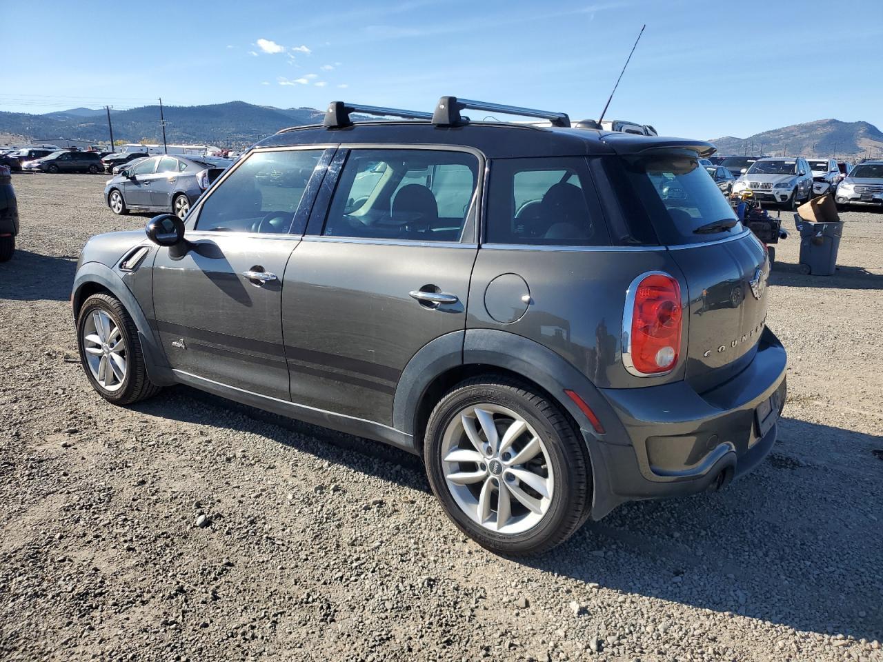 2014 Mini Cooper S Countryman - Image 2