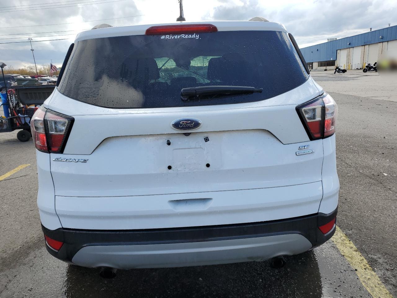 2017 Ford Escape Se - Фото 6