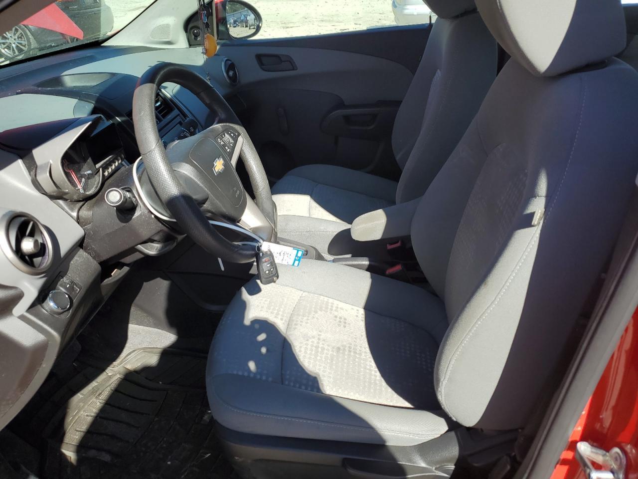 2015 Chevrolet Sonic Ls - Фото 7