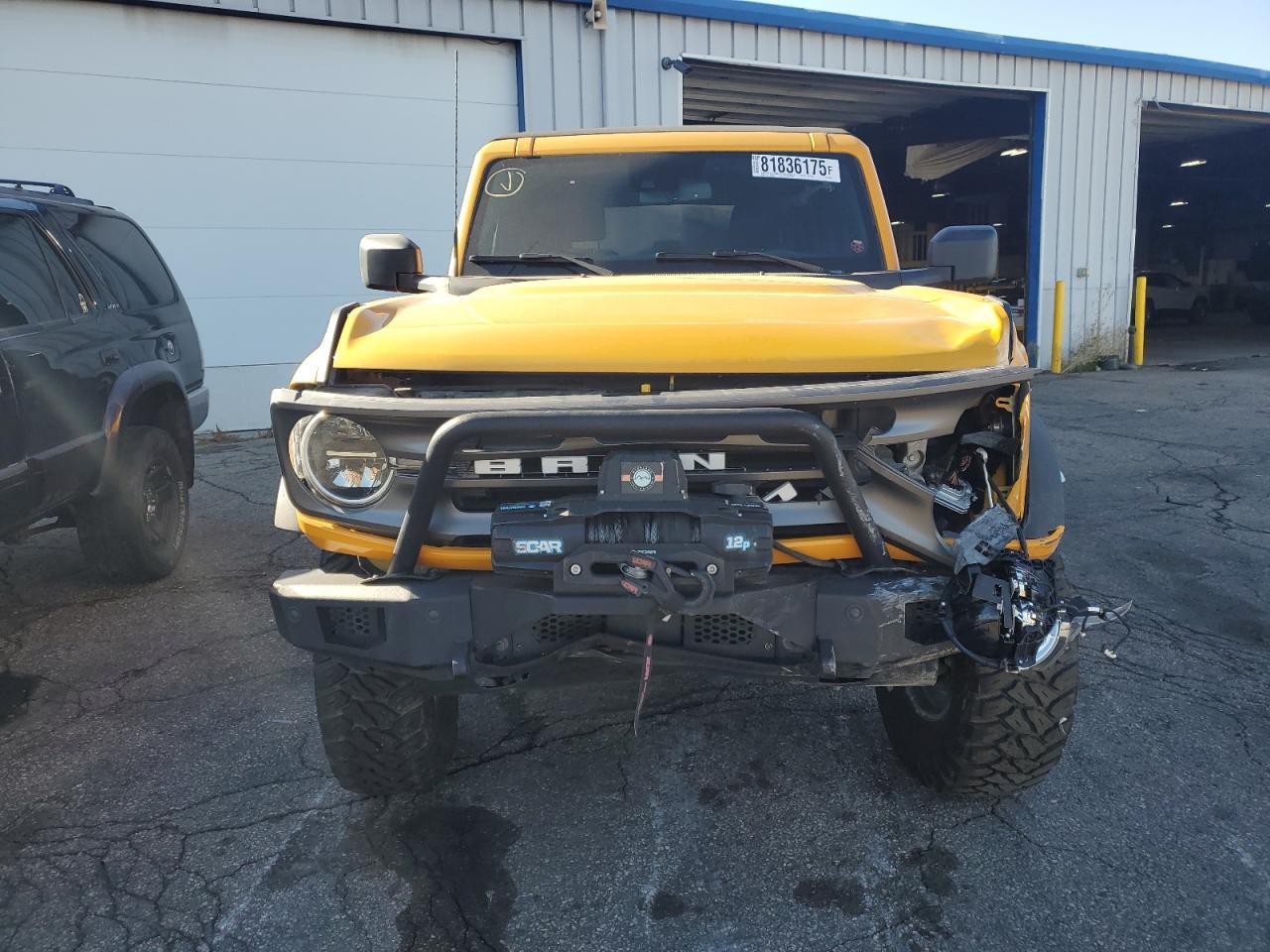 2022 Ford Bronco Base - Image 5