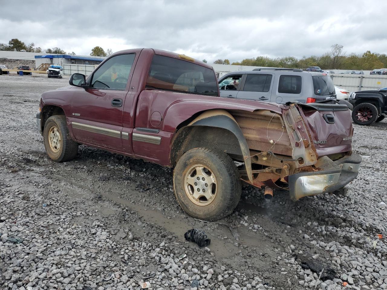 2000 Chevrolet Silverado K1500 - Фото 2