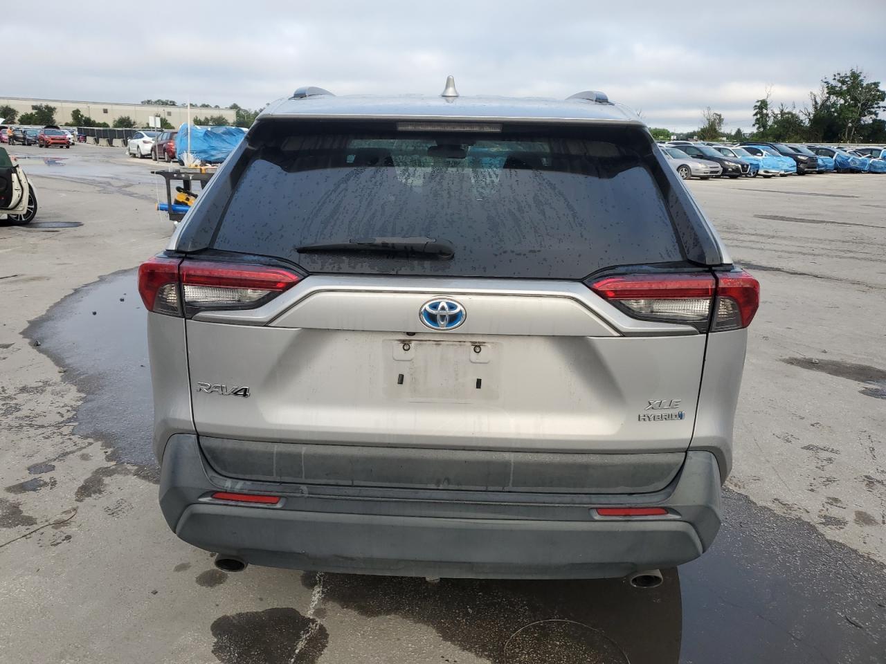 2019 Toyota Rav4 - Image 6