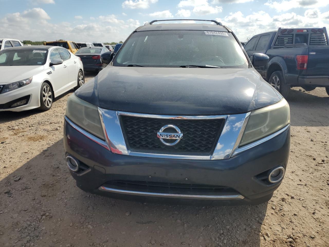 2013 Niss Pathfinder - Image 5