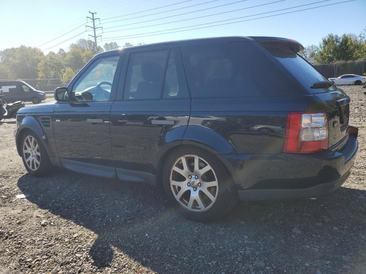 2009 Land Rover Range Rover Sport Hse - Image 2