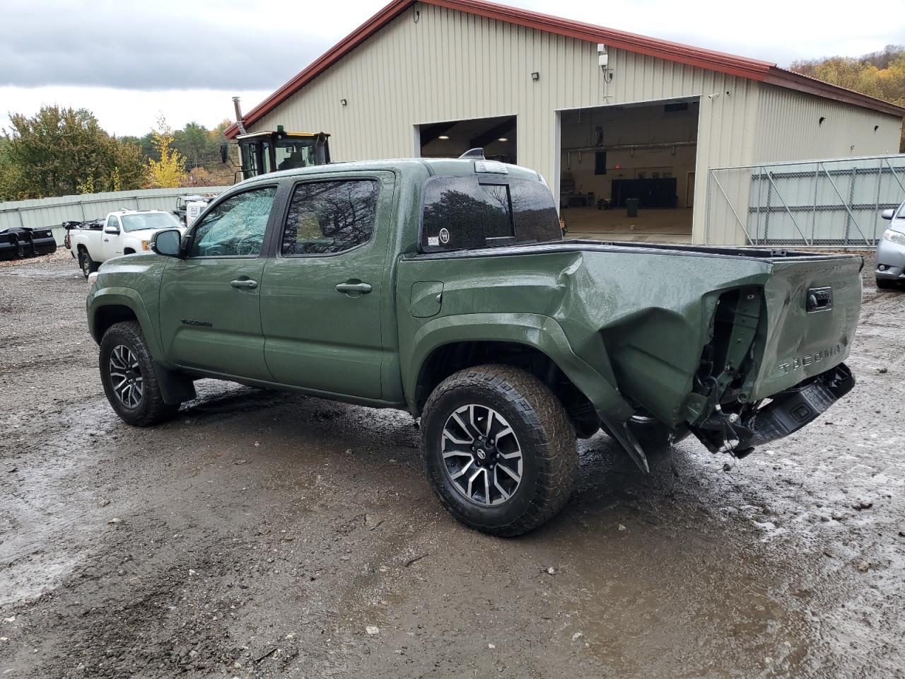 2021 Toyota Tacoma Trd Sport - Image 2