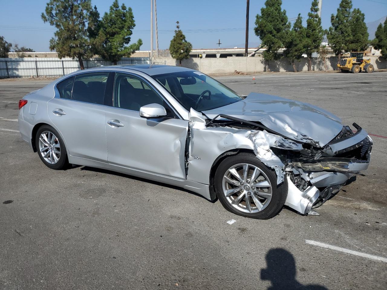 2016 Infiniti Q50 Premium - Image 4