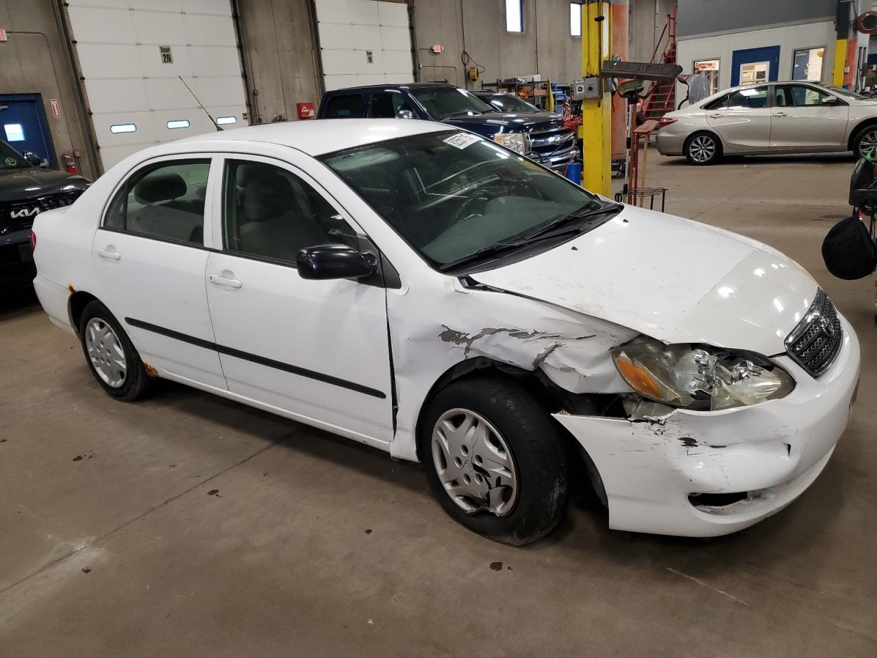 2005 Toyota Corolla Ce - Image 4
