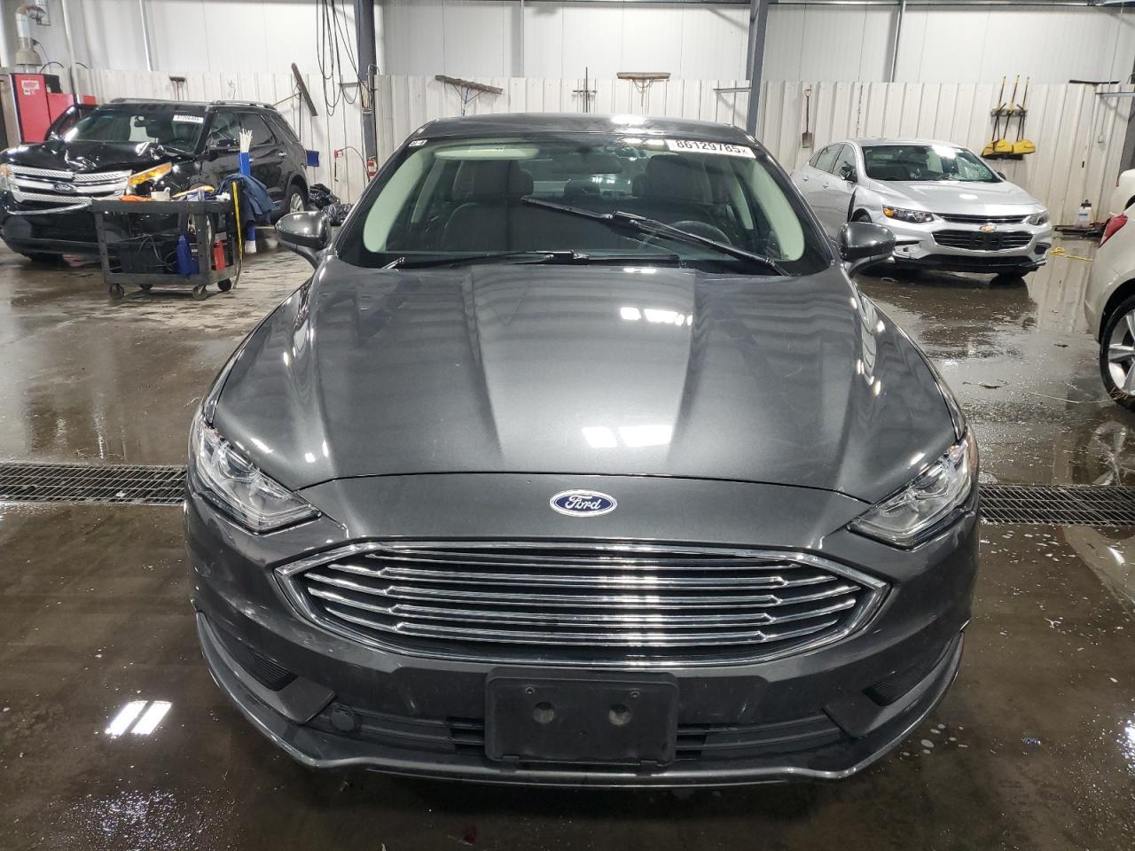 2017 Ford Fusion Se Hybrid - Image 5