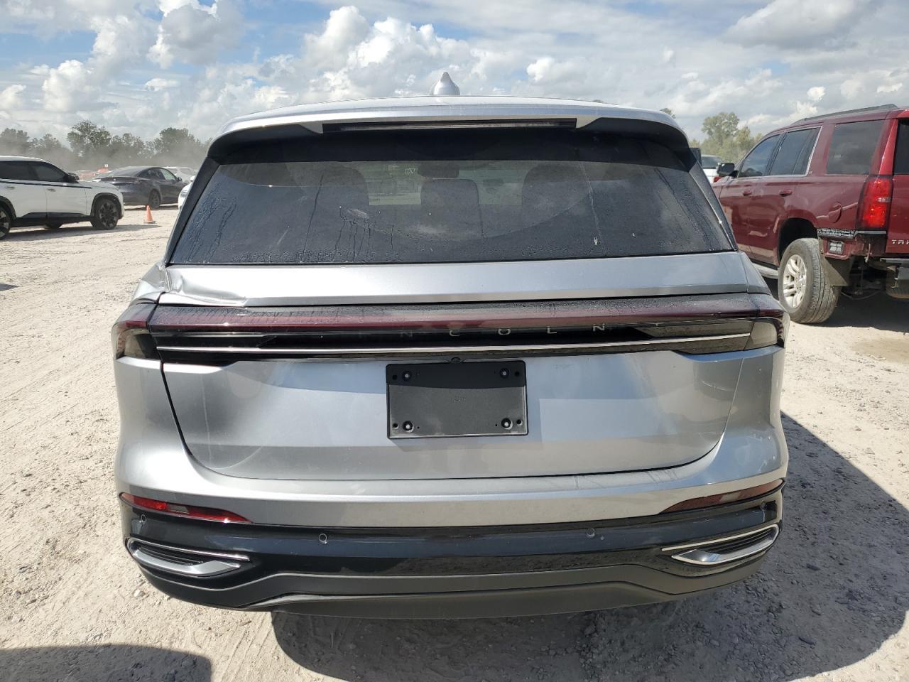 2024 Lincoln Nautilus Premiere - Image 6