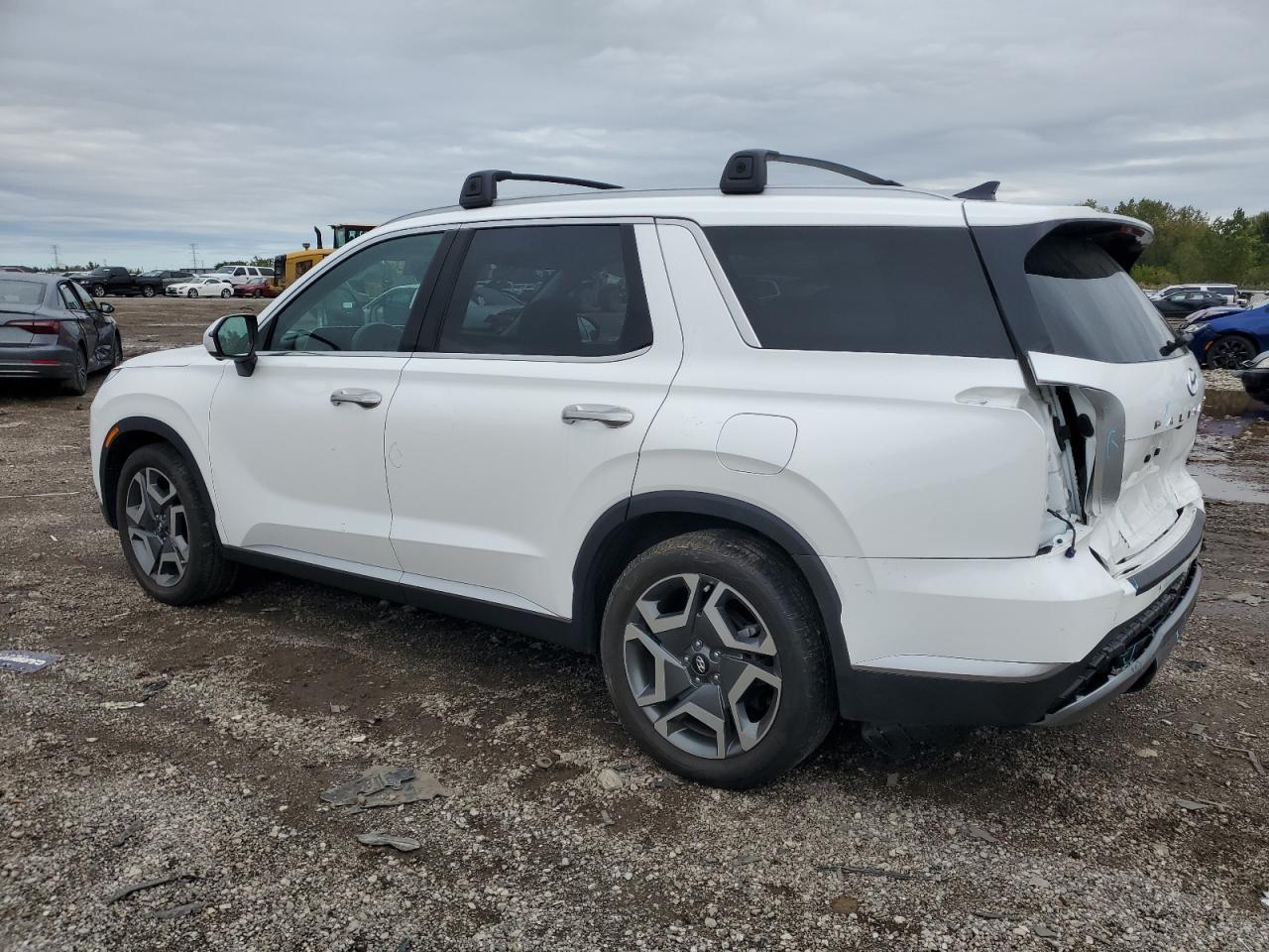 2023 Hyundai Palisade Sel Premium - Image 2