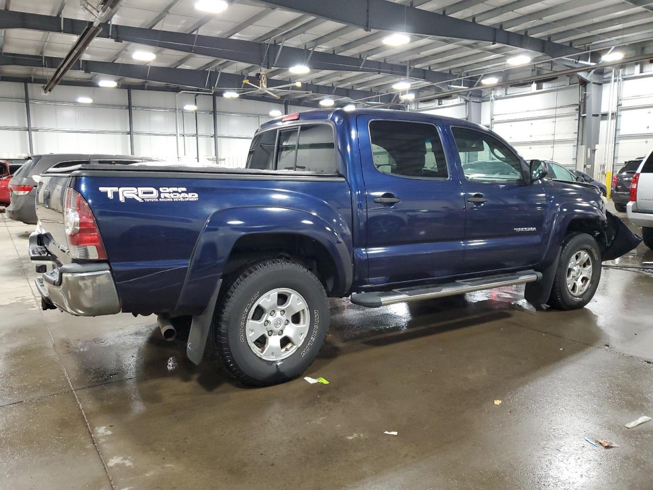 2013 Toyota Tacoma Double Cab - Фото 3