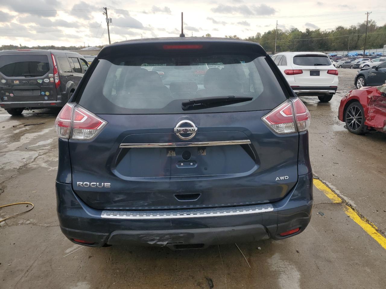 2015 Nissan Rogue S - Фото 6