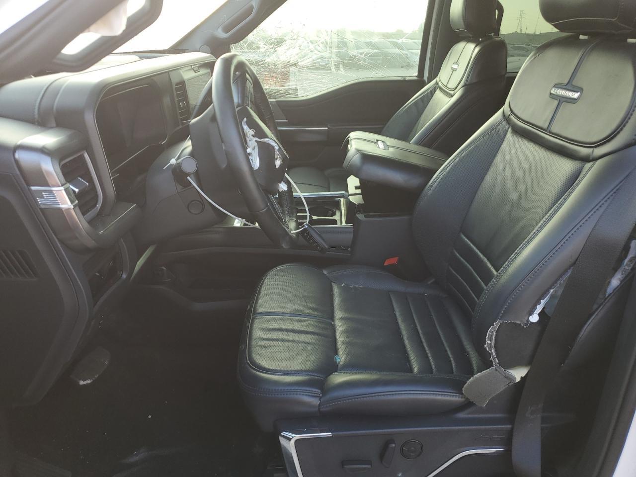 2025 Ford F250 Super Duty - Фото 7