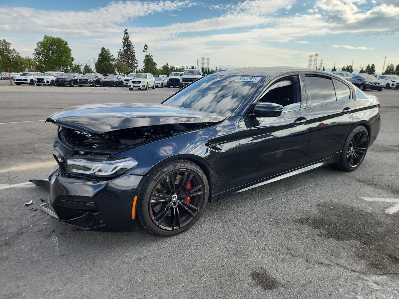 2023 BMW M5
