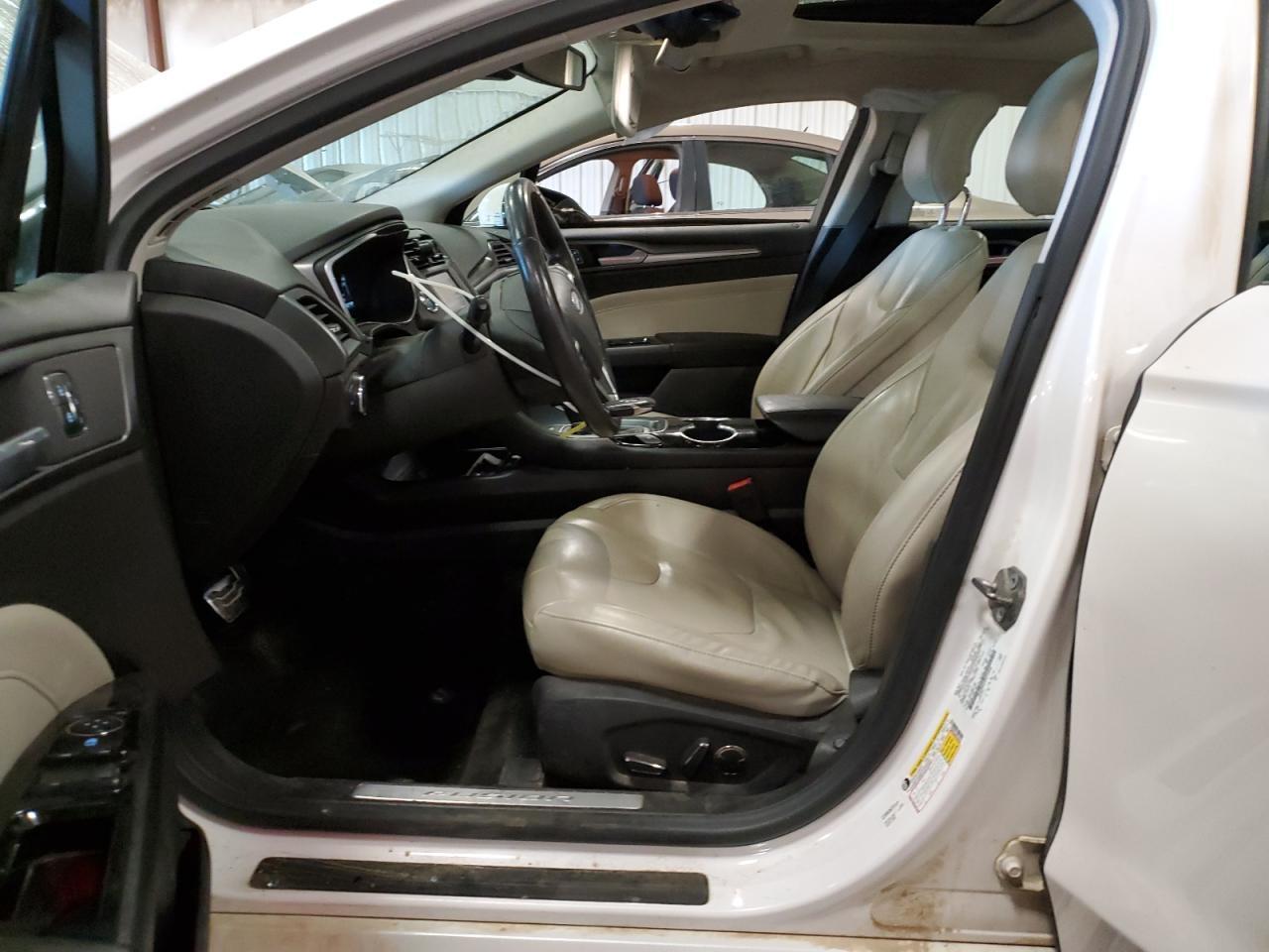 2015 Ford Fusion Titanium Phev - Image 7