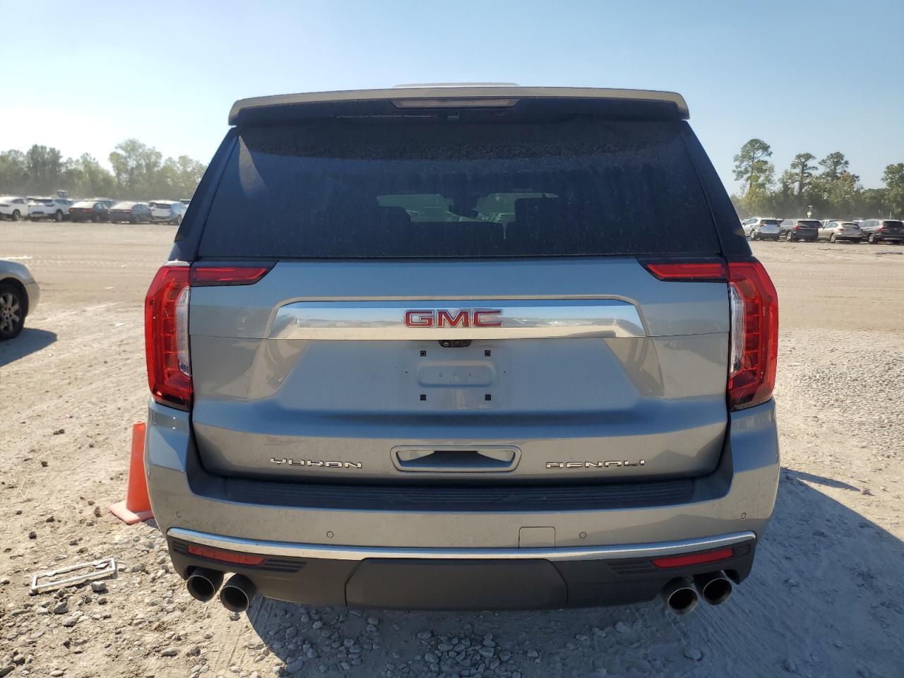 2023 GMC Yukon Denali - Фото 6
