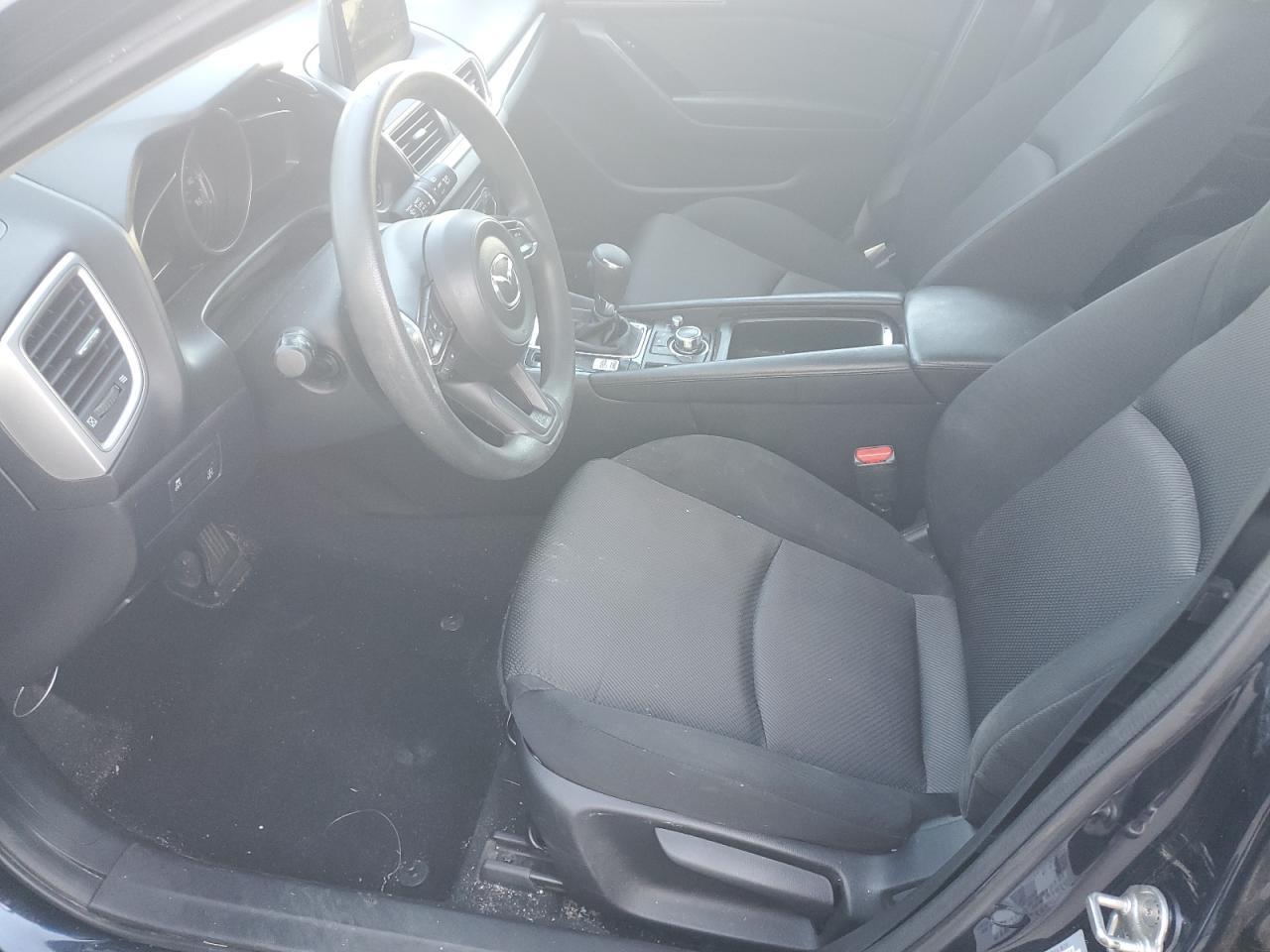 2017 Mazda 3 Sport - Image 7