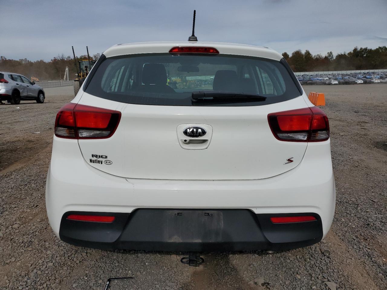 2020 Kia Rio Lx - Image 6