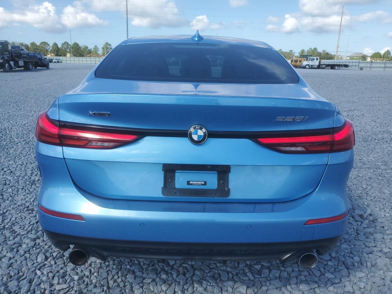 2021 BMW 228Xi - Фото 6