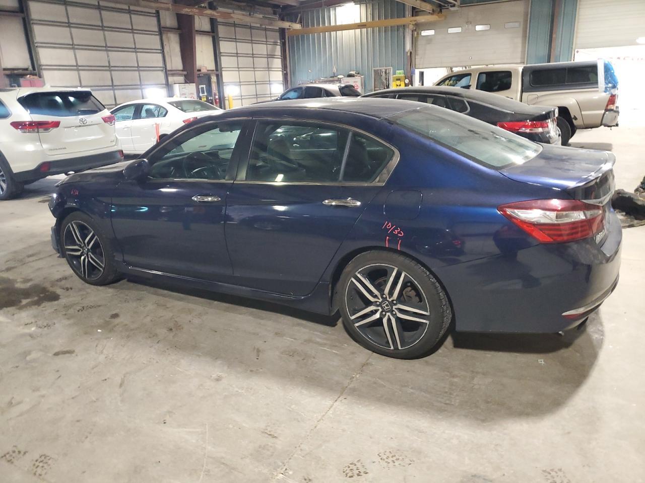 2016 Honda Accord Sport - Фото 2