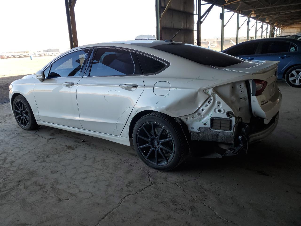 2014 Ford Fusion Titanium - Image 2