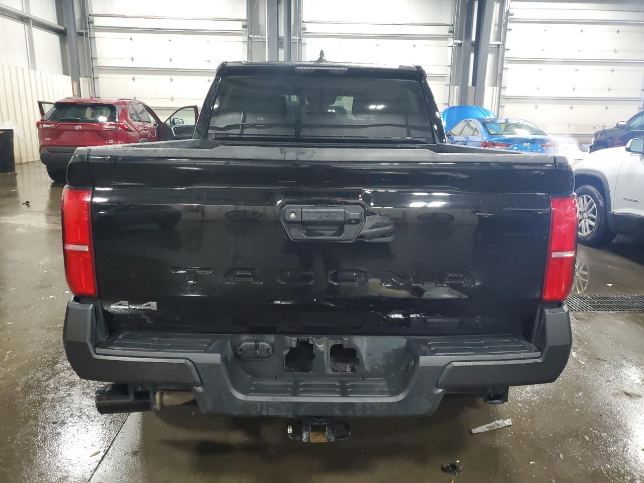 2024 Toyota Tacoma Double Cab - Image 6