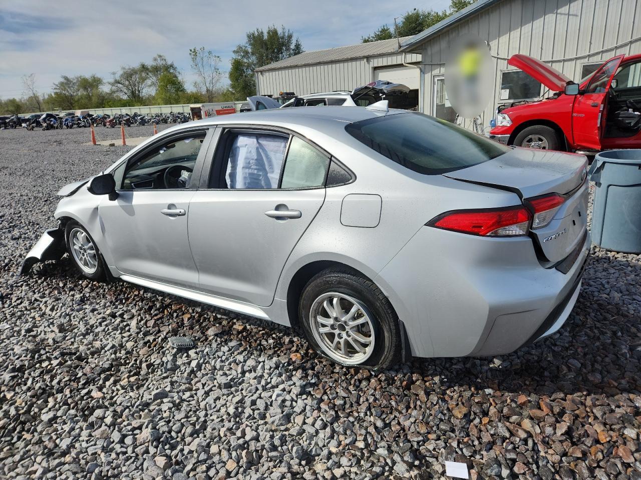 2022 Toyota Corolla Le - Фото 2