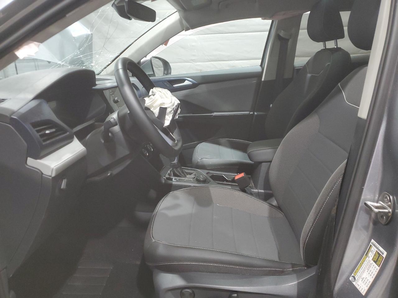 2024 Volkswagen Taos Se - Image 7